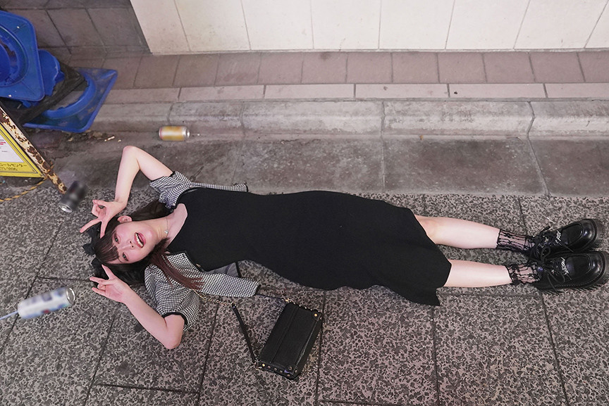 「【素人】歌舞伎町でお持ち帰りされた酔っ払いギャル・やよいの過激5Pプレイ【メスガキ】」のサンプル画像1枚目