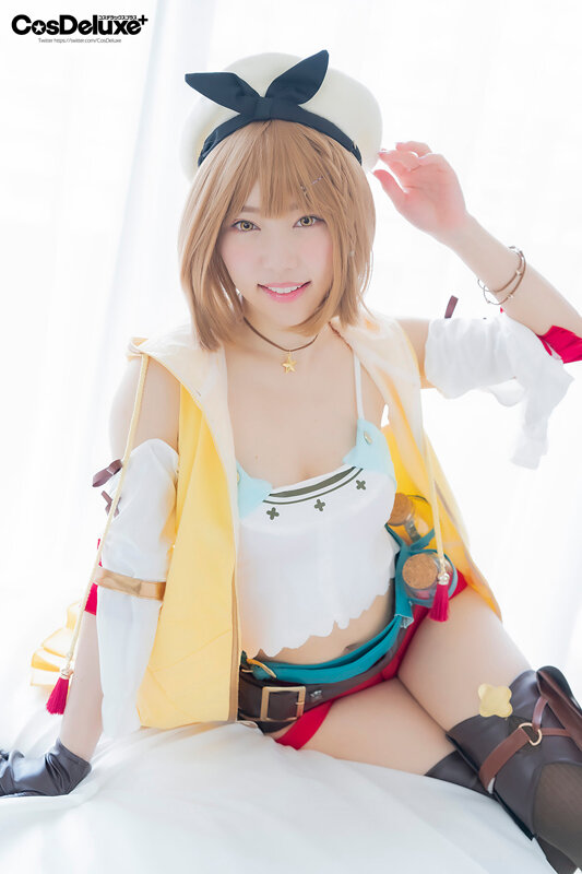 「さつき芽衣のコスプレ痴女プレイ！巨乳美少女が騎乗位＆パイズリで中出しご奉仕」のサンプル画像2枚目