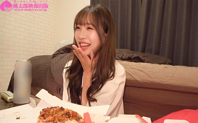 「小那海あやのいちゃラブ濃厚プレイ|パイパンスレンダー美女とごっくん中出し接吻で過ごす特別な一夜」のサンプル画像14枚目