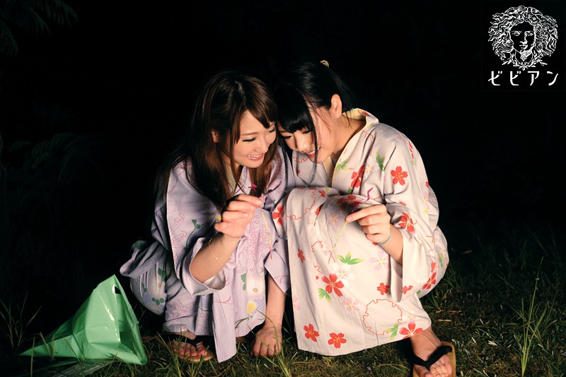 「浜崎真緒×工藤美紗が浴衣姿でレズキス!巨乳美女のレズビアン温泉旅行」のサンプル画像8枚目