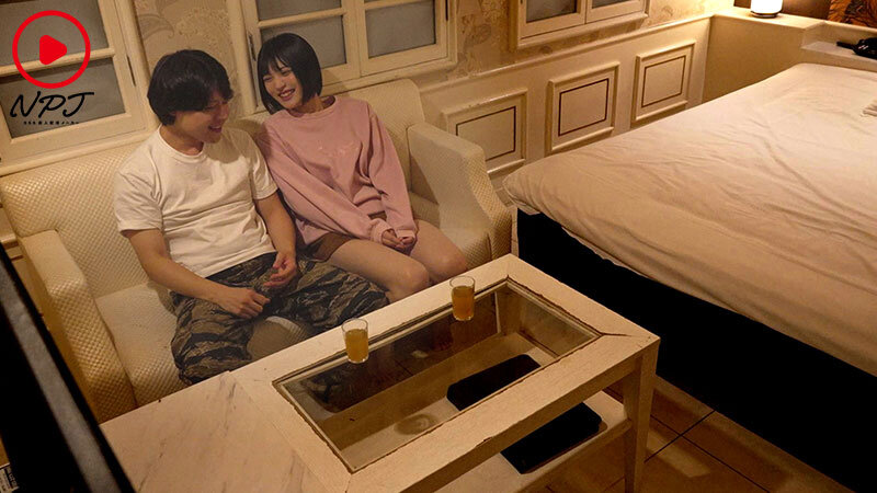 「【素人盗撮】渋谷ラブホテルでスレンダー美女がアクメする隠し撮り映像|ナンパ女子の本気オーガズム」のサムネイル
