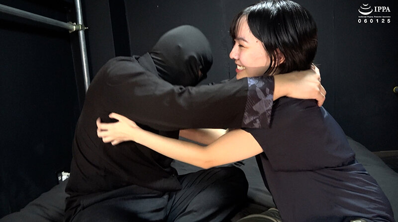 「加護まりのくすぐりプレイ動画|じゃんけんゲームで悶絶する可愛い反応が話題のグラビア作品」のサンプル画像6枚目