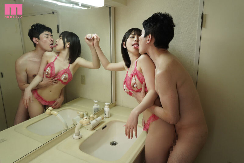 「葵いぶき 巨乳痴女OLの濃厚キス責めで何度も中出し！酔った女上司と朝まで密着プレイ」のサンプル画像12枚目