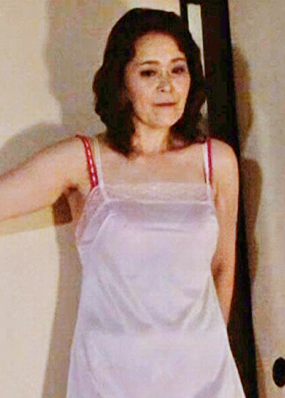 「愛息の肉棒に溺れる我慢出来ない淫乱熟母と禁断の中出しセックス!」のサムネイル