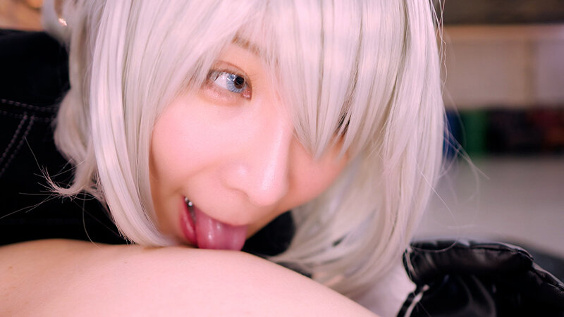 「Nia(伊東める)美乳コスプレで中出し顔射!潮吹きフェラも披露する過激プレイ動画」のサンプル画像9枚目