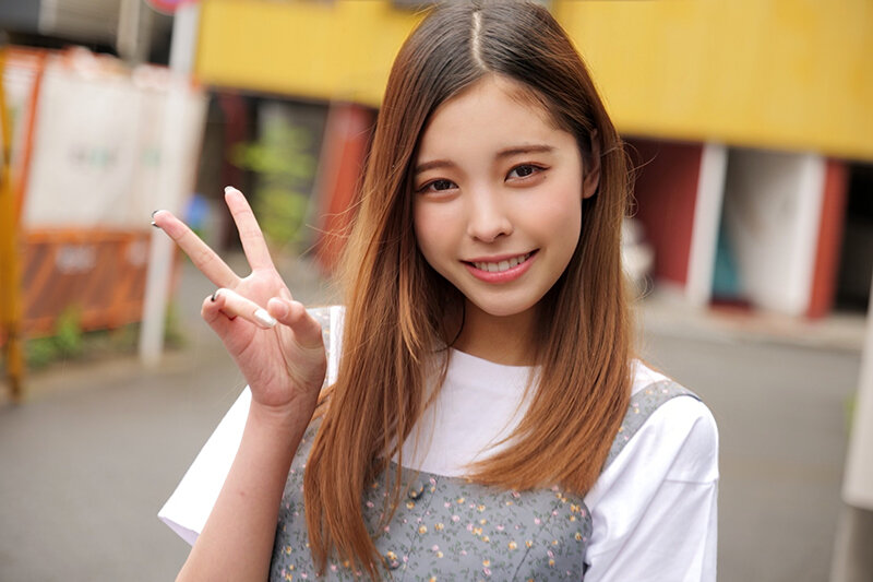 「【素人女子大生】スレンダー美少女みこ・うみをナンパして中出し!ウブな反応がたまらない」のサンプル画像2枚目