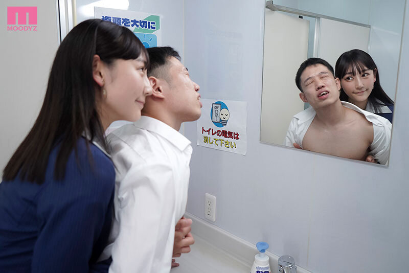 「白浜果歩が痴女教師に!男の潮吹き・フェラ・騎乗位で生徒を責めまくる濃厚プレイ」のサンプル画像4枚目