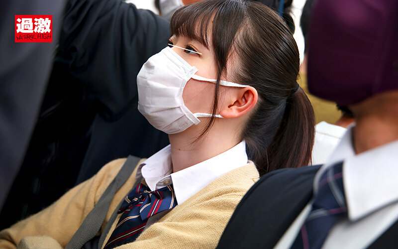 「【素人JK】巨尻女子校生が濃厚ベロキスとフェラでご奉仕!興奮の顔射フィニッシュ」のサンプル画像11枚目