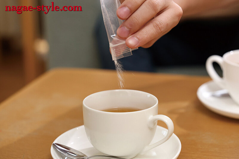 「多田有花が魅せる熟女母の禁断近親相姦ドラマ｜お母さんとの秘密の関係」のサンプル画像18枚目