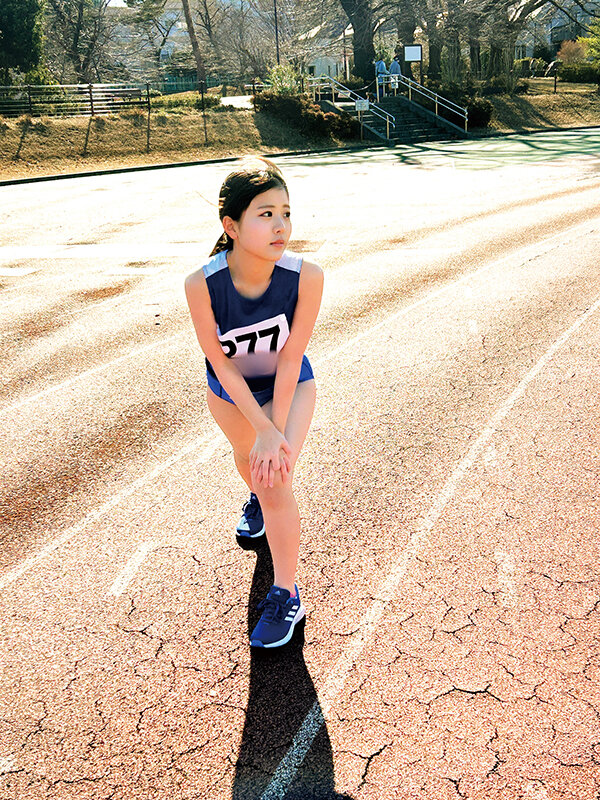 「【素人】美少女アスリートが中出しイラマチオで絶頂!スレンダー巨乳陸上選手の秘密撮影」のサンプル画像2枚目