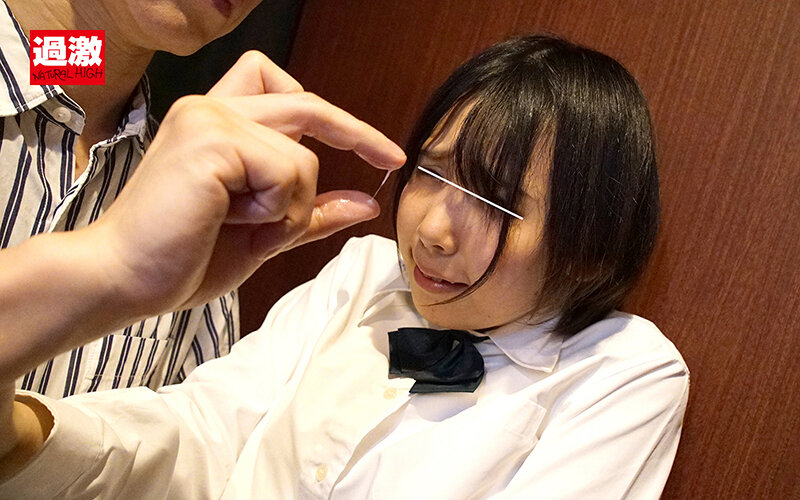 「【女子校生】制服美少女が羞恥プレイで大量潮吹き！寸止め責めで感じまくるJK動画」のサンプル画像16枚目