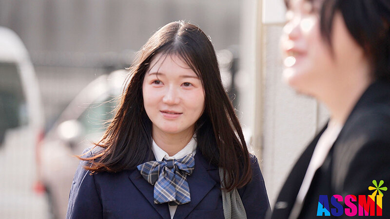 「【素人】ミニ系美尻娘すいちゃんの初アナル3P中出し体験|尻フェチ必見の肛門開発映像」のサムネイル