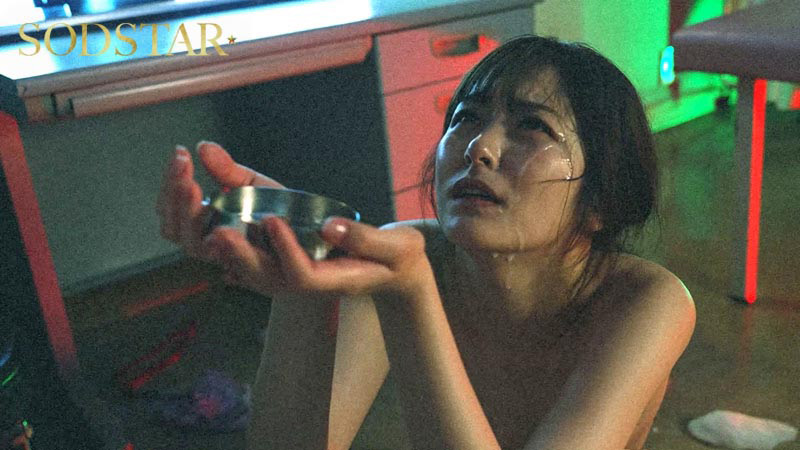 「皆から好かれる院内のムードメーカー看護師A(26)職場で隠れモテしている既婚ドクターYが調合した謎のビタミン剤を盛られキ○セク漬け ガンギマリよだれ垂れ流しグラインド騎乗位中毒者に 青空ひかり」のサンプル画像10枚目