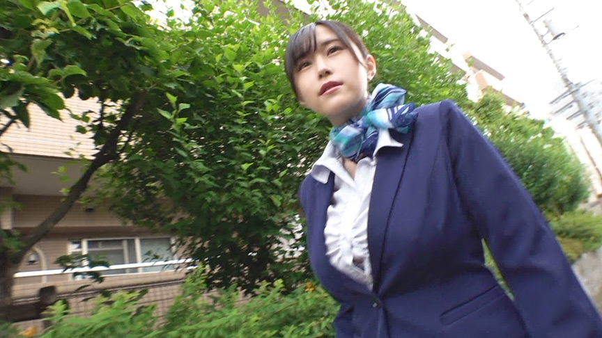 「【美脚CA】黒パンストで足コキ対決!リモコンローター装着のまま罰ゲーム中出しへ【フェチ】」のサンプル画像10枚目