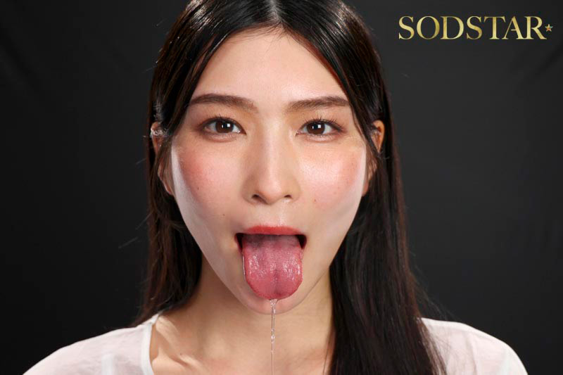 「本庄鈴の濃密体液プレイ作品|汗・潮・涎で魅せる極上ボディの女優パフォーマンス」のサンプル画像2枚目