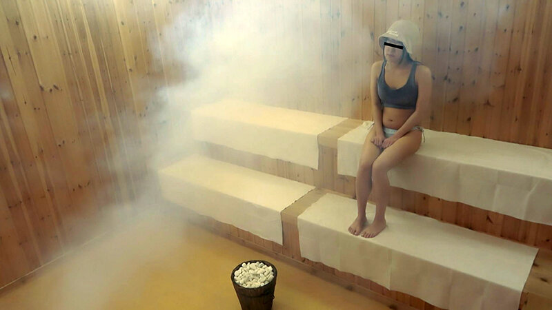 「【素人】【中出し】汗だくサウナで巨乳美女と濃密セックス！秘蔵映像流出5名収録」のサンプル画像5枚目