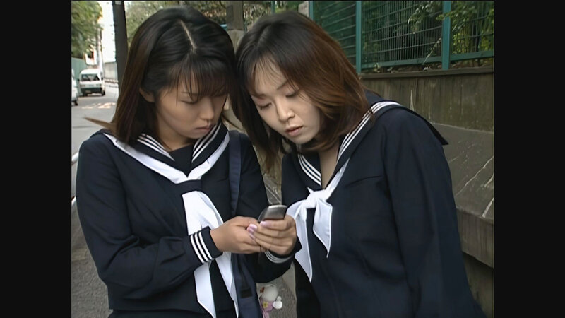 「金沢文子＆桜咲れん（広末奈緒）女子校生アイドルが中出し辱めプレイ！AIリマスター復刻版」のサムネイル