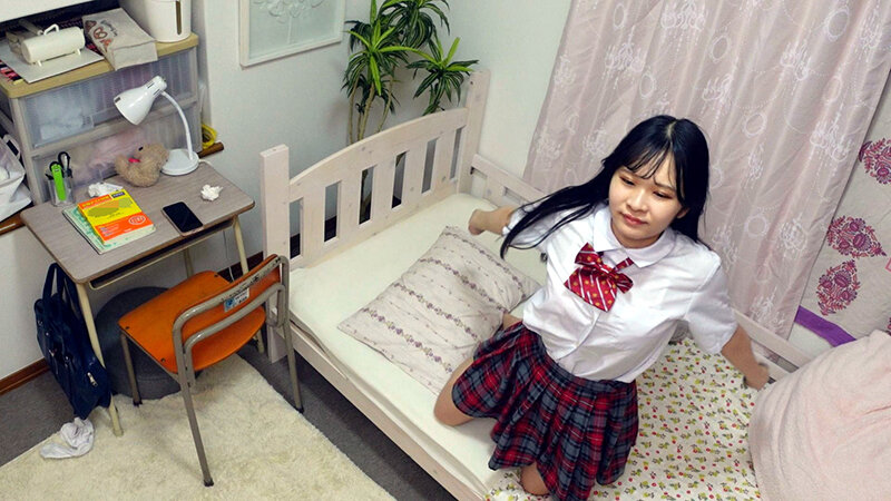 「素人女子校生の覚えたてオナニー盗撮映像｜美乳JKの恥じらい指マン一人エッチ」のサンプル画像15枚目