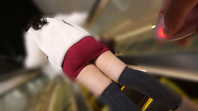 「塚田しおり 野外露出デートで羞恥プレイ|巨乳巨尻美女が繁華街で中出し体験」のサンプル画像3枚目