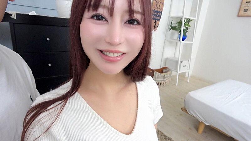 「桃瀬くるみのハメ撮り中出しパイズリ動画|スレンダー巨乳美女との濃密プレイ」のサンプル画像2枚目