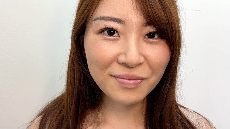 「【素人ナンパ】美人お姉さんれなちゃんをくすぐり！商社営業OLが街角で悶絶する姿が可愛すぎる」のサムネイル