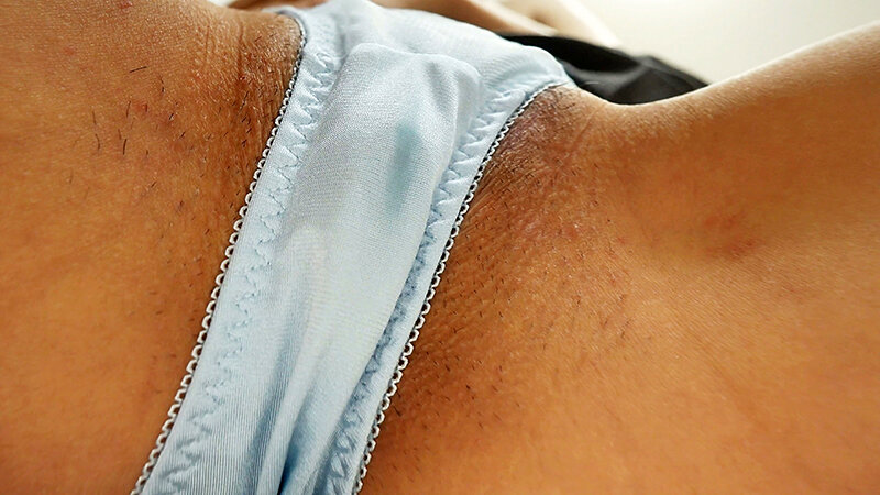 「菊池はるの女子校生コスプレで魅せる自撮りオナニー動画｜局部アップ＆指マンがエロい」のサンプル画像7枚目