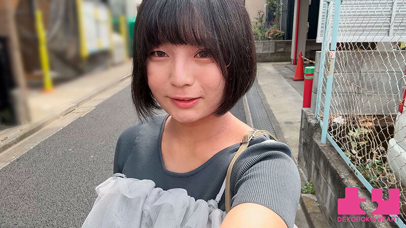 「南梨央奈×乃木蛍のレズビアン初体験!温泉旅行で芽生えた濃厚レズキス&接吻プレイ」のサンプル画像4枚目