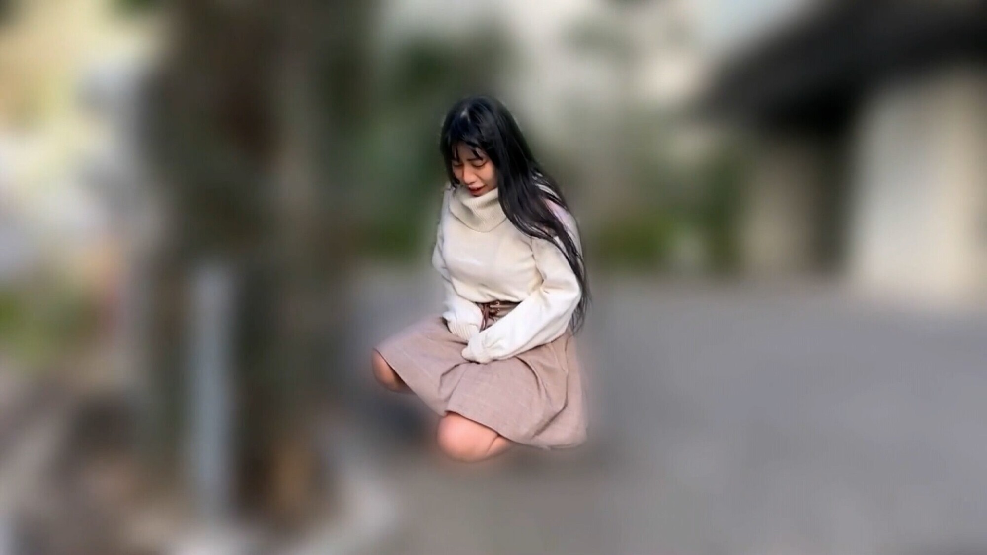 「街中リモバイ散歩で発情スイッチON ~興奮そのまま濃厚中出しSEX~ 3」のサンプル画像7枚目