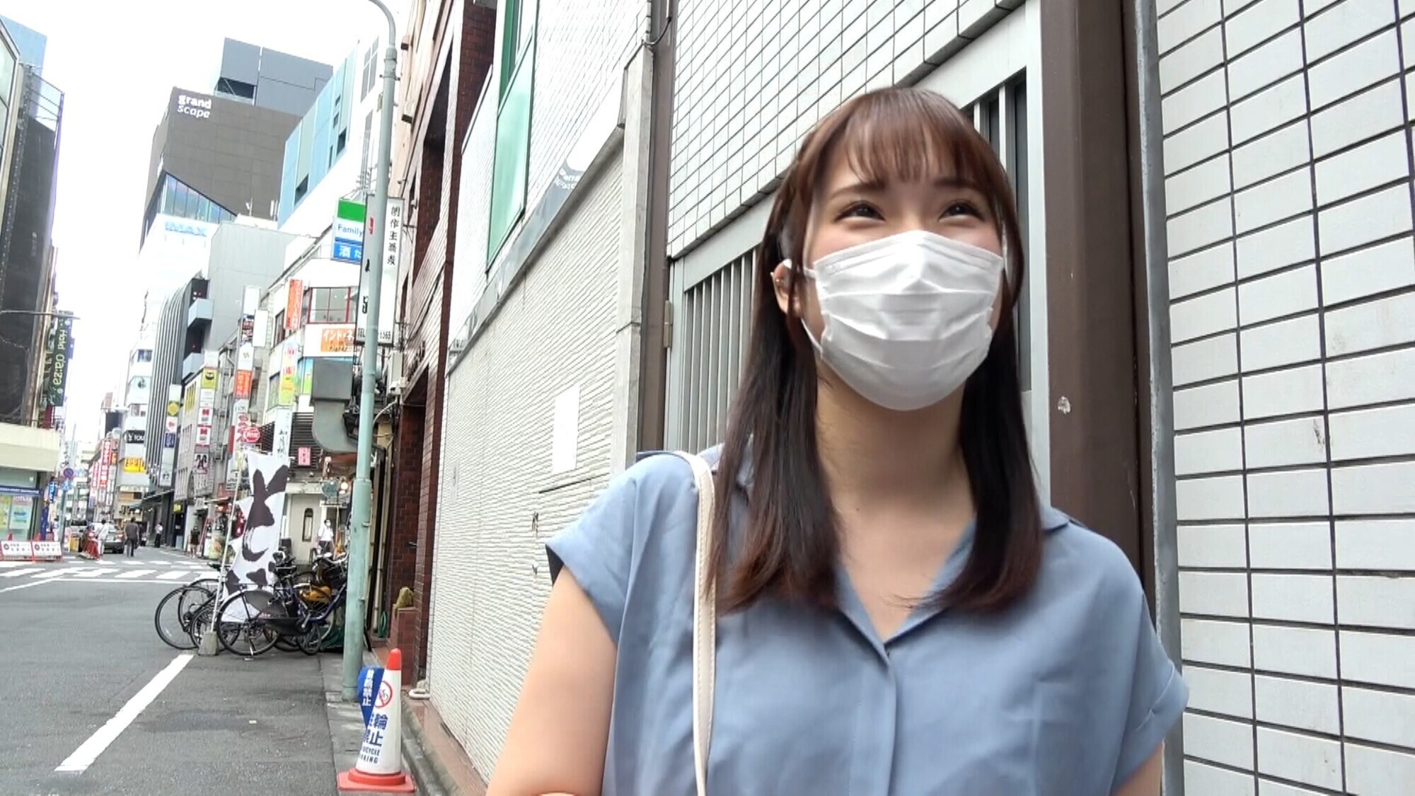 「マッチアプリで見つけたヤリモク女。ご飯にする？それともホテル行く？に即答でホテルと答えるビッチ娘とノリノリパコリまくりの中出しSEX！」のサンプル画像1枚目