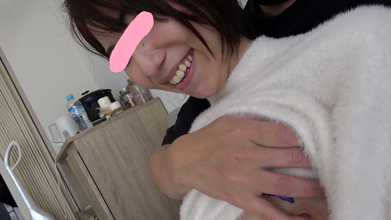 「【素人】天真爛漫な美女えりかちゃんがくすぐり拘束責めで悶絶！恥ずかしい姿を晒す羞恥プレイ」のサムネイル