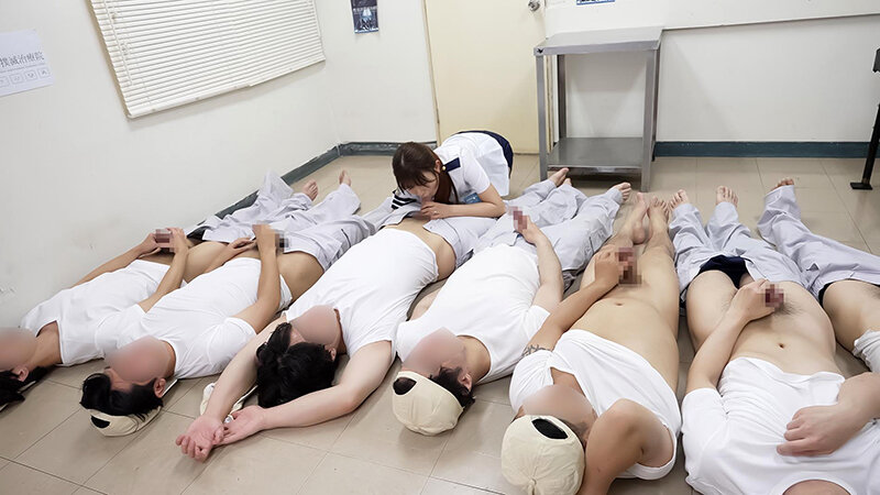 「女性看守が冷徹指導する治療院で騎乗位とバイブ責めで潮吹きアクメに導く職業プレイ動画」のサンプル画像3枚目