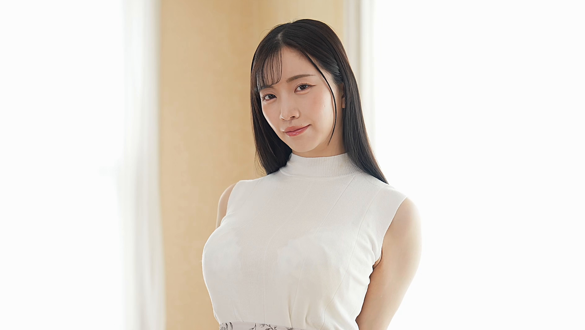 「Pure Beauty 鈴木真夕」のサムネイル