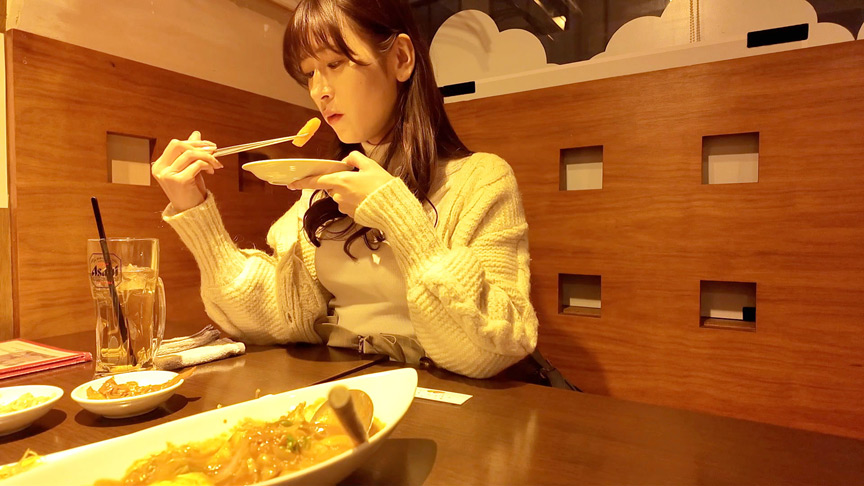 「素人ギャル れいらの過激プレイ動画｜プカプカシリーズで魅せる大胆パフォーマンス」のサムネイル