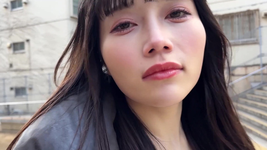 「【口腔観察】歯・舌・喉をじっくり接写!素人4名の口内フェチ動画55分セット」のサムネイル