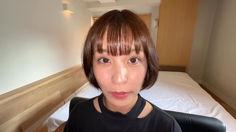 「【玉城夏帆】素人お姉さんをナンパ！初体験の擬似フェラに挑戦する個人撮影動画」のサムネイル