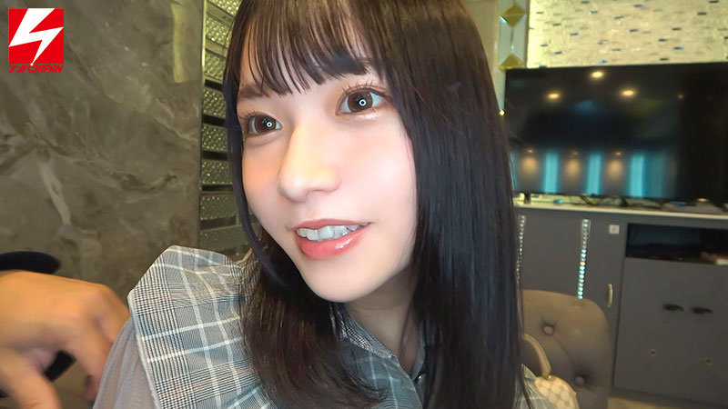 「【もえか】美少女お姉さんとマッチングアプリで出会い即ハメ撮り！フェラから中出しまで濃厚プレイ」のサンプル画像1枚目