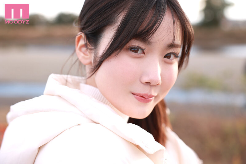 「河北あさひ 19歳美少女が3P・4Pで騎乗位披露！スレンダー新人のAVデビュー作品」のサムネイル