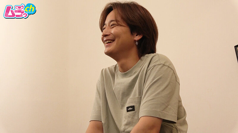 「佐々木咲和が素人男子と絡む巨乳×巨尻ボディの濃厚プレイ動画【高画質】」のサンプル画像1枚目