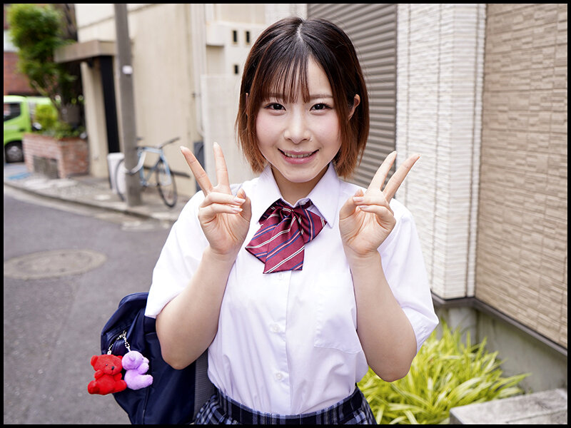 「沙月恵奈 女子校生コスプレでイラマチオ＆ごっくん中出し調教される美少女の快感堕ち」のサムネイル