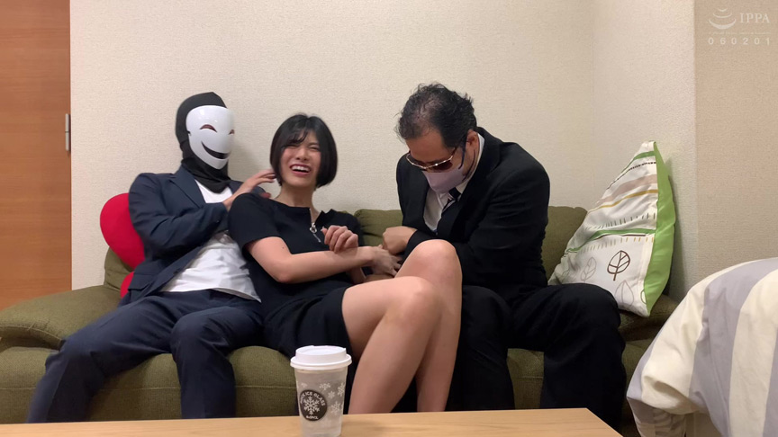 「九十九メイのくすぐりプレイ動画|TICKLE PRODUCTION THRILLで悶絶する姿が話題」のサンプル画像3枚目