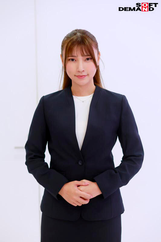 「【素人】一般女性4名が挑戦！はじめてのアナル浣腸体験企画で赤面プレイ」のサンプル画像3枚目