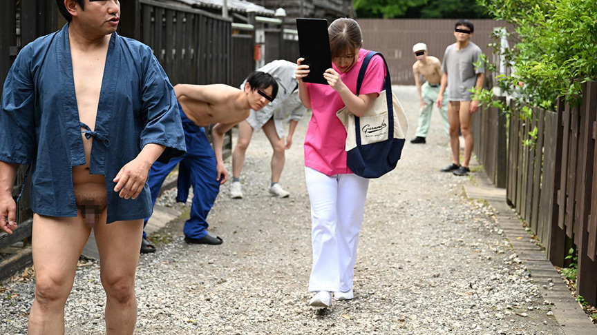「小鈴みかん|過疎村ナースが男性住民を癒す献身看護プレイ|人気女優の濃厚ご奉仕作品」のサンプル画像2枚目