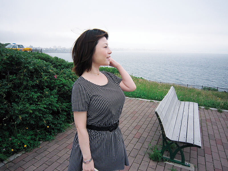 「【熟女】和服美人の艶やかな誘惑!浴衣姿の人妻が魅せる大人の色気【AIリマスター版】」のサンプル画像2枚目