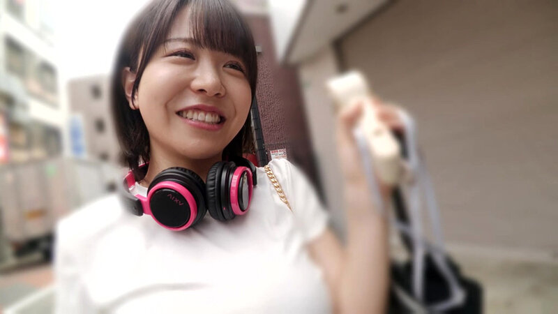 「【柏木こなつ】巨乳痴女が素人を逆ナンして中出しSEX！騎乗位とバックで激しく攻める」のサンプル画像4枚目