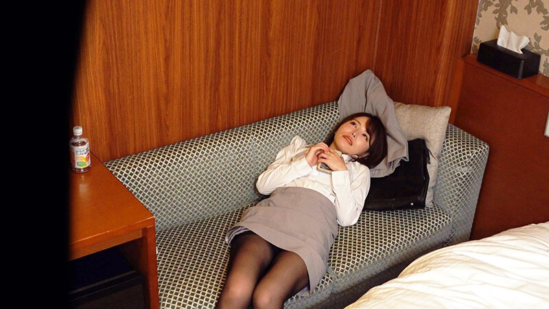 「【素人盗撮】ビジネスホテルで美乳巨乳OLの秘密のオナニーを隠し撮り流出映像#8」のサンプル画像1枚目