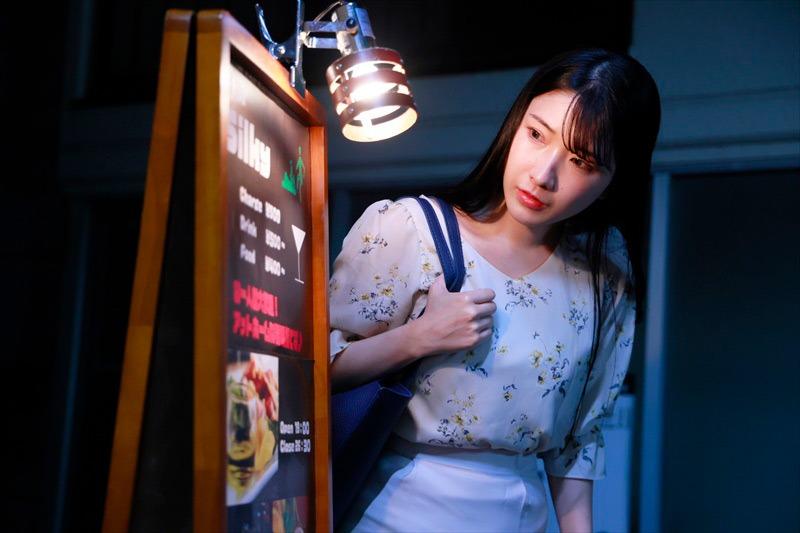 「宮西ひかる daydream|美女が魅せる甘美なひととき【グラビア映像作品】」のサンプル画像3枚目