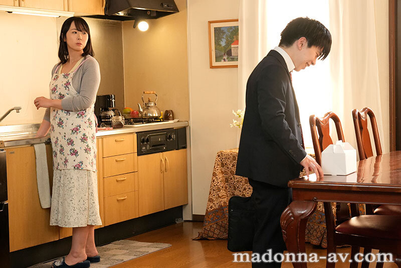 「中島美南|熟女お母さんと禁断の関係で中出し16連発|人妻との秘密の時間」のサムネイル