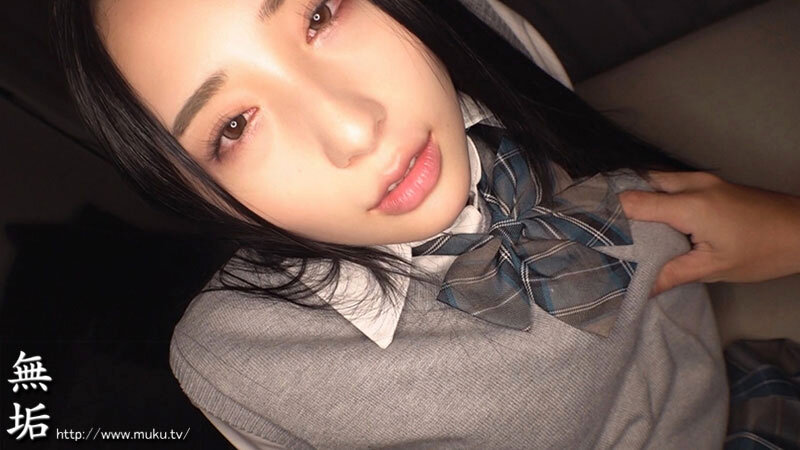 「北野未奈が制服コスプレで羞恥プレイ!女子校生姿で3P中出しに恥じらう濃密セックス」のサンプル画像4枚目