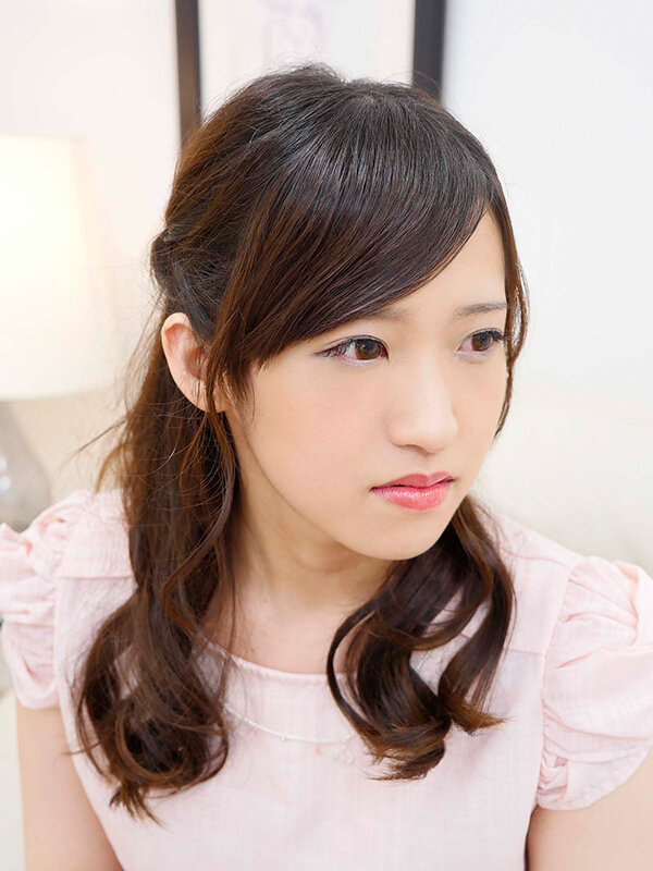 「姫乃ひな 欲求不満な若妻が風俗面接で中出し講習!人妻キャバ嬢の秘密のせめぎ合い」のサムネイル