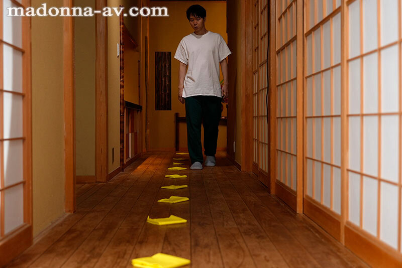 「友田真希が魅せる禁断の義母不倫ドラマ｜巨乳熟女人妻との秘密の中出し密会」のサンプル画像3枚目